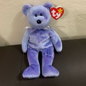 CLUVY BEANIS BABYS NEW